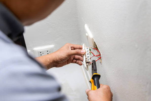 Best Emergency Electrician Near Me  in Mchenry, IL